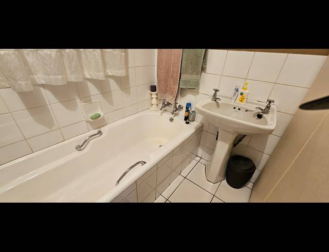 4 BEDROOM FREESTANDING FOR SALE IN WELGELEGEN